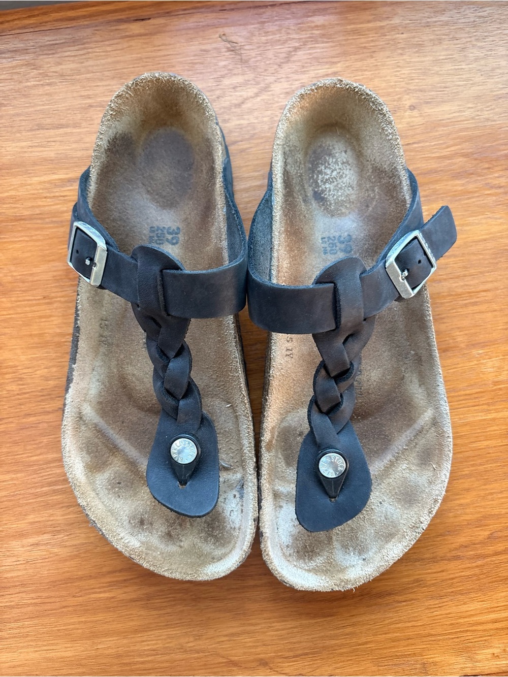 Birkenstock Gizeh Braidedsize 39(8) leather